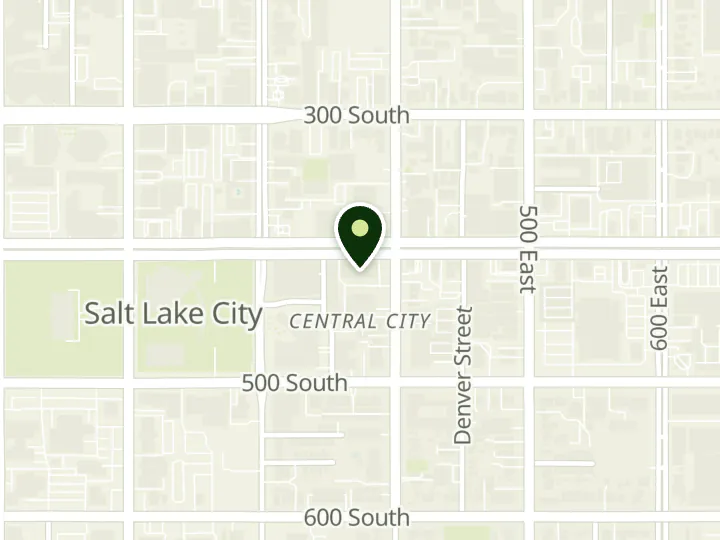 Map of the streets around Chase, Fourth and 4th, at 376 E 400 S, Salt Lake City, UT 84111